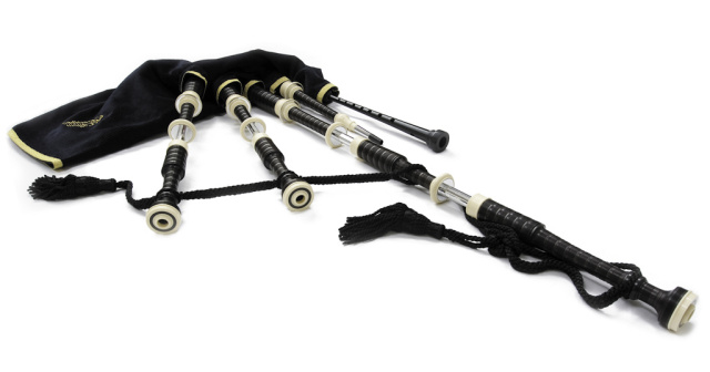 McCallum AB3DE African Blackwood Bagpipes with Engraved Alloy